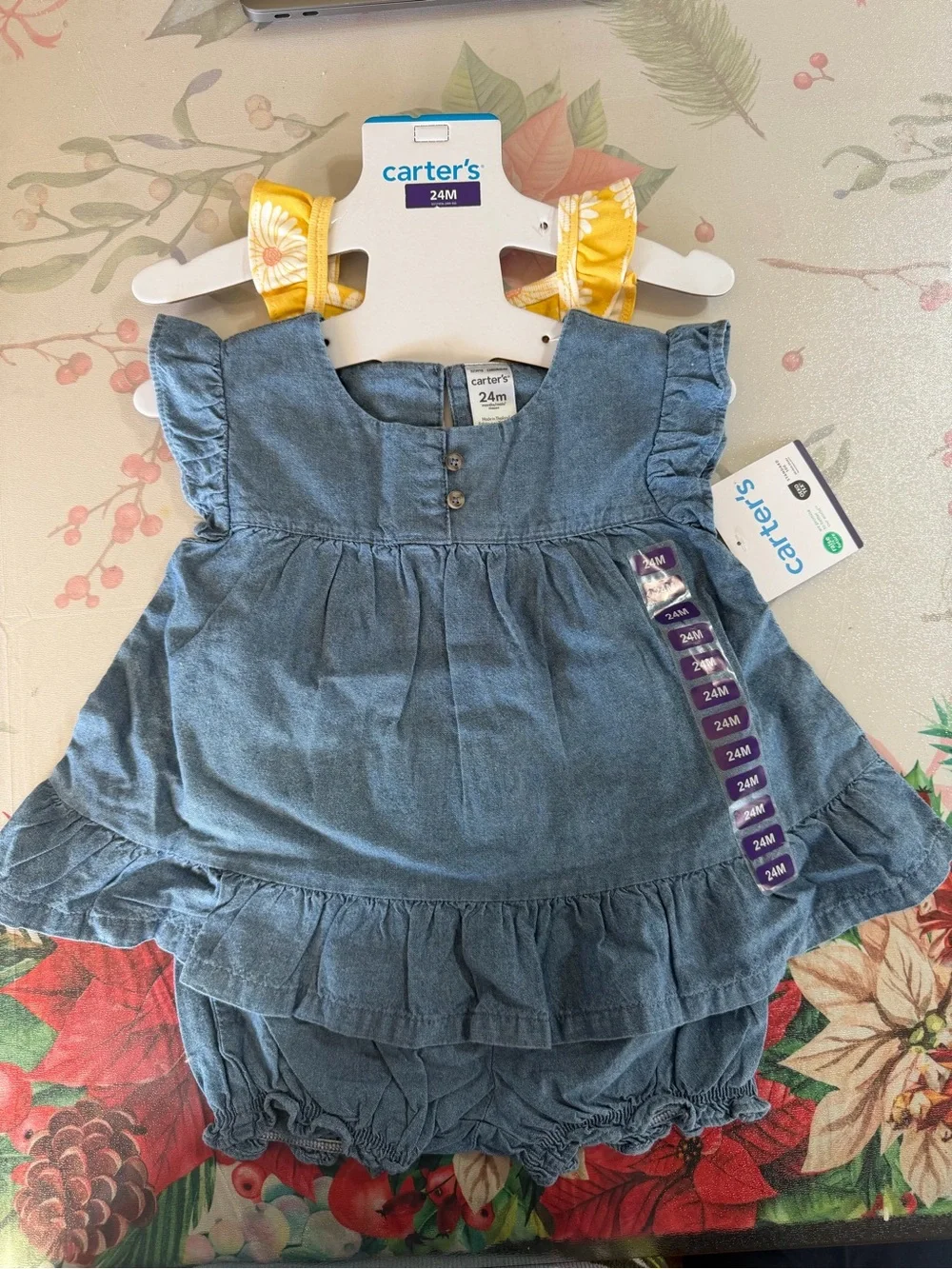 Carter's 3- piece set for Baby Girls (169)